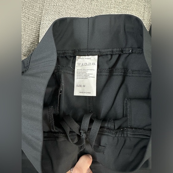 Golf Joggers - Picture 2 of 3